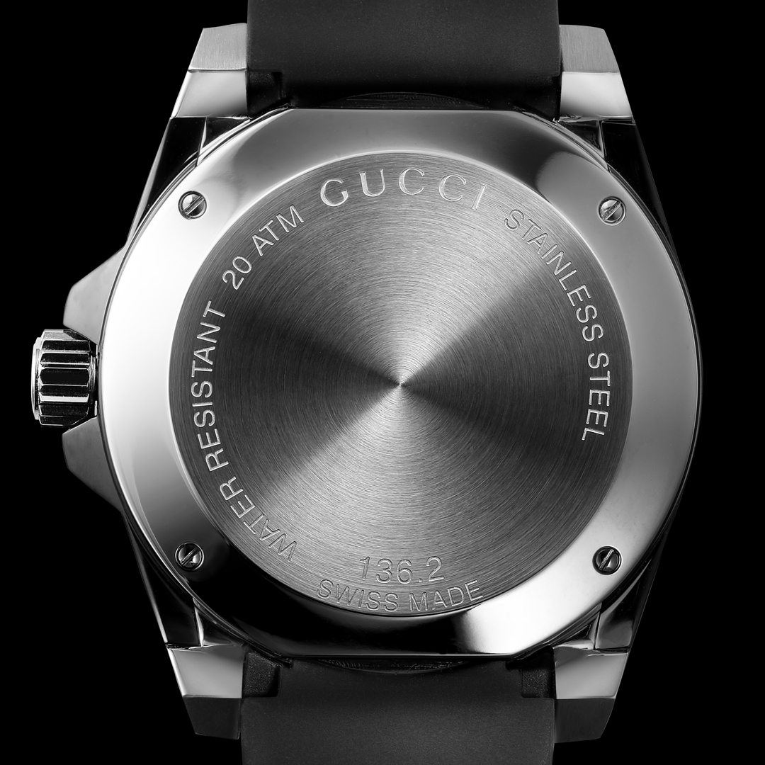 ブランド腕時計 極美品 グッチ ダイブ DIVE メンズ 40MM クォーツ 